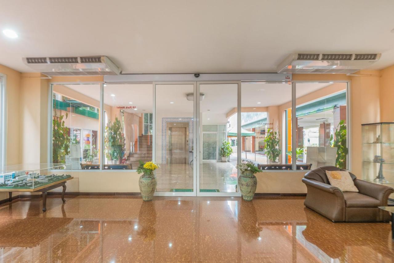 Sp Park Thaphra Hotel Bangkok Luaran gambar